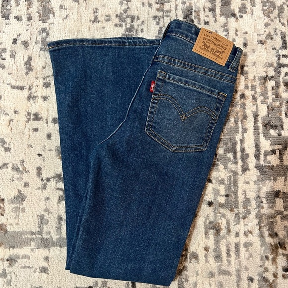 Kids Levi’s Flared Jeans - Picture 8 of 8